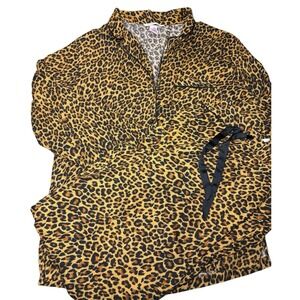 Victoria's Secret Flannel Pajama Set MEDIUM LONG PJs Lounge Leopard Animal Print